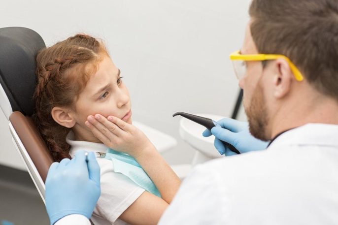patients from Clarendon Park visiting Leicester dental clinic for routine and cosmetic treatments